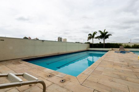 Apartamento à venda com 66m², 2 quartos e 2 vagas Apartamento à venda com 66m², 2 quartos e 2 vagasÁrea comum - Piscina