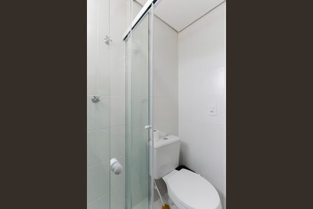 Apartamento à venda com 66m², 2 quartos e 2 vagas Apartamento à venda com 66m², 2 quartos e 2 vagasBanheiro social