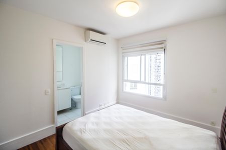 Apartamento para alugar com 200m², 3 quartos e 3 vagas Apartamento para alugar com 200m², 3 quartos e 3 vagasSuíte 2