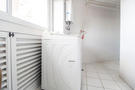 Apartamento para alugar com 200m², 3 quartos e 3 vagas Apartamento para alugar com 200m², 3 quartos e 3 vagasÁrea de Serviço