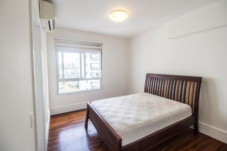 Apartamento para alugar com 200m², 3 quartos e 3 vagas Apartamento para alugar com 200m², 3 quartos e 3 vagasSuíte 2