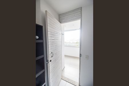 Apartamento para alugar com 200m², 3 quartos e 3 vagas Apartamento para alugar com 200m², 3 quartos e 3 vagasDespensa