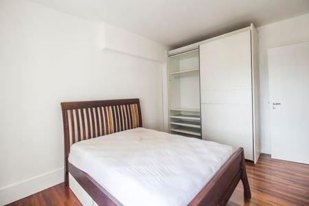Apartamento para alugar com 200m², 3 quartos e 3 vagas Apartamento para alugar com 200m², 3 quartos e 3 vagasSuíte 2
