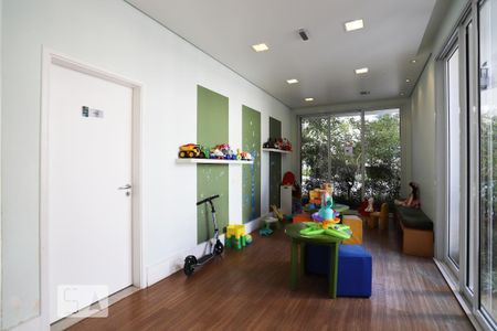 Apartamento para alugar com 200m², 3 quartos e 3 vagas Apartamento para alugar com 200m², 3 quartos e 3 vagasBrinquedoteca