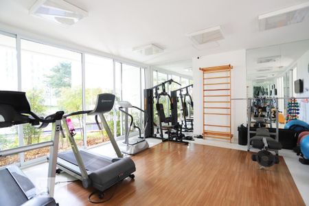 Apartamento para alugar com 200m², 3 quartos e 3 vagas Apartamento para alugar com 200m², 3 quartos e 3 vagasAcademia