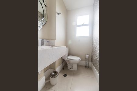 Apartamento para alugar com 200m², 3 quartos e 3 vagas Apartamento para alugar com 200m², 3 quartos e 3 vagasLavabo