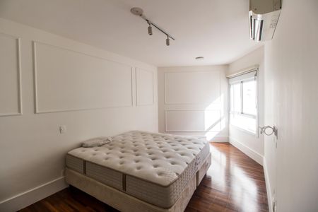 Apartamento para alugar com 200m², 3 quartos e 3 vagas Apartamento para alugar com 200m², 3 quartos e 3 vagasSuíte 1