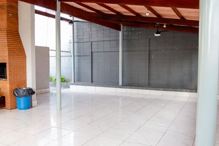 Apartamento para alugar com 60m², 2 quartos e 1 vaga Apartamento para alugar com 60m², 2 quartos e 1 vagaÁrea comum - Salão de festas