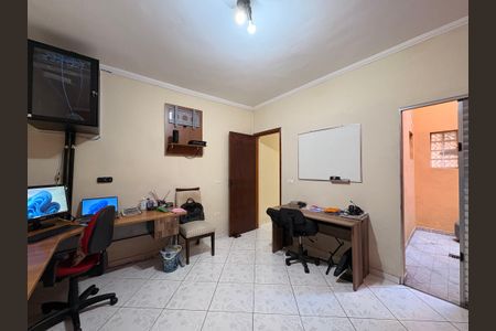 Casa à venda com 230m², 4 quartos e 2 vagasQuarto casa 2