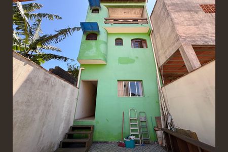 Casa à venda com 230m², 4 quartos e 2 vagasQuintal casa 2