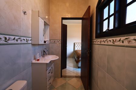 Casa à venda com 230m², 4 quartos e 2 vagasBanheiro da Suíte 3