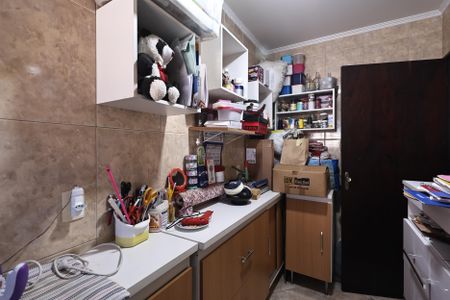 Casa à venda com 230m², 4 quartos e 2 vagasQuarto/ escritório 