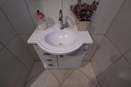 Casa à venda com 230m², 4 quartos e 2 vagasLavabo