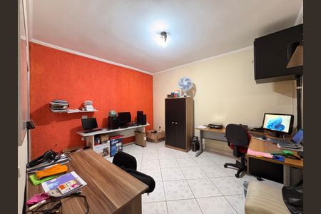 Casa à venda com 230m², 4 quartos e 2 vagasQuarto casa 2