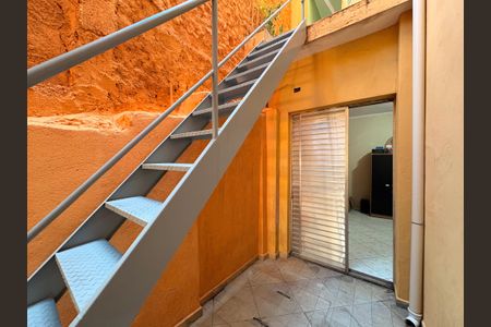 Casa à venda com 230m², 4 quartos e 2 vagasÁrea privativa 