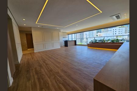 Apartamento à venda com 143m², 3 quartos e 2 vagasSala