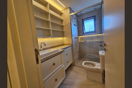 Apartamento à venda com 143m², 3 quartos e 2 vagasBanheiro da Suíte 2