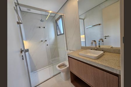 Apartamento à venda com 143m², 3 quartos e 2 vagasBanheiro da Suíte 3