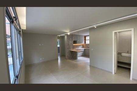 Apartamento à venda com 2 quartos, 69m² em Santo Antônio, Belo Horizonte