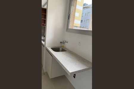 Apartamento à venda com 69m², 2 quartos e 1 vagaÁrea de Serviço