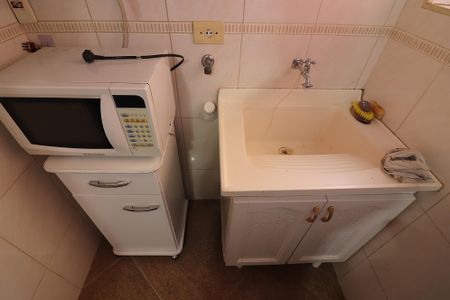 Apartamento para alugar com 56m², 2 quartos e 1 vagaÁrea de Serviço