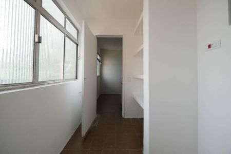Apartamento para alugar com 56m², 2 quartos e sem vagaÁrea de Serviço