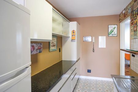 Apartamento à venda com 55m², 2 quartos e 1 vagaCozinha