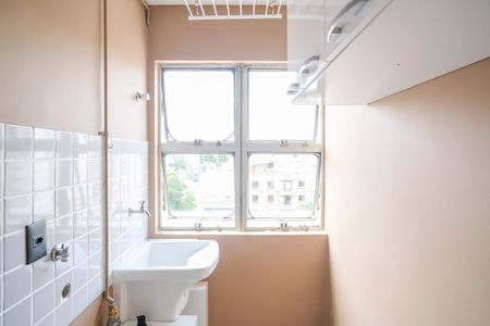 Apartamento à venda com 55m², 2 quartos e 1 vagaÁrea de serviço