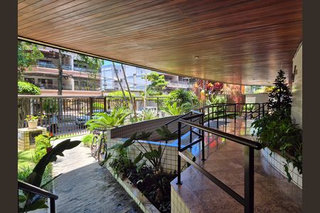 Apartamento para alugar com 85m², 3 quartos e 2 vagas Apartamento para alugar com 85m², 3 quartos e 2 vagasEntrada
