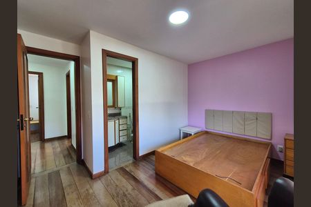 Apartamento para alugar com 85m², 3 quartos e 2 vagas Apartamento para alugar com 85m², 3 quartos e 2 vagasSuíte