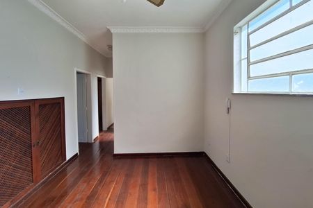 Casa para alugar com 140m², 3 quartos e 3 vagas Casa para alugar com 140m², 3 quartos e 3 vagasCopa