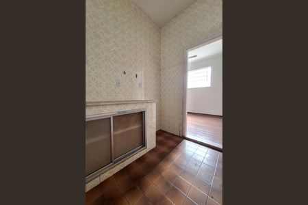 Casa para alugar com 140m², 3 quartos e 3 vagas Casa para alugar com 140m², 3 quartos e 3 vagasCozinha
