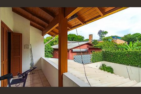 Casa à venda com 185m², 4 quartos e 4 vagas