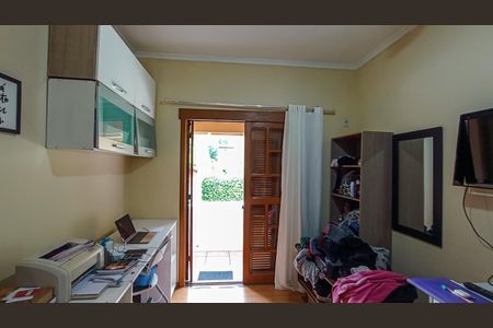 Casa à venda com 185m², 4 quartos e 4 vagas