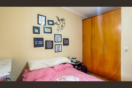 Casa à venda com 185m², 4 quartos e 4 vagas