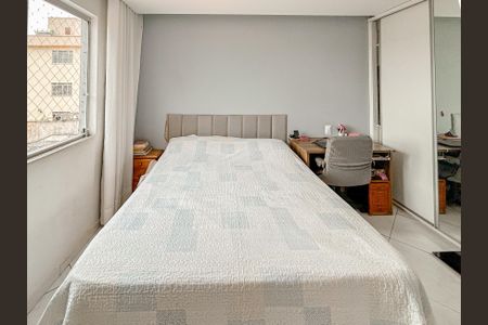 Apartamento à venda com 90m², 3 quartos e 2 vagas