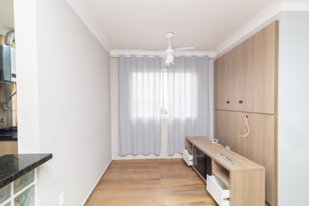 Sala de apartamento à venda com 2 quartos, 45m² em Jardim Helena, São Paulo