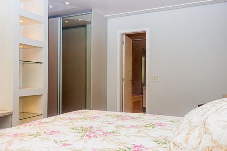 Apartamento à venda com 229m², 4 quartos e 4 vagasSuíte Master