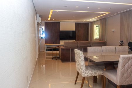 Apartamento à venda com 229m², 4 quartos e 4 vagasSala