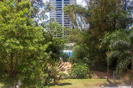 Apartamento à venda com 229m², 4 quartos e 4 vagasVista da Suíte Master