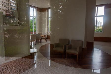 Apartamento à venda com 229m², 4 quartos e 4 vagasÁrea comum - Salão de festas