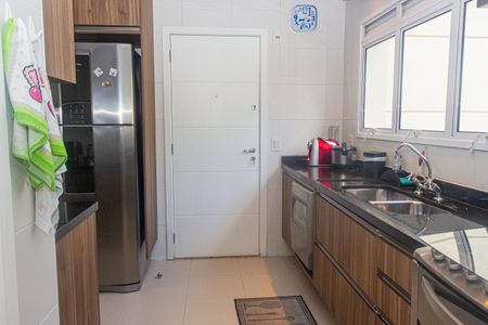 Apartamento à venda com 229m², 4 quartos e 4 vagasCozinha