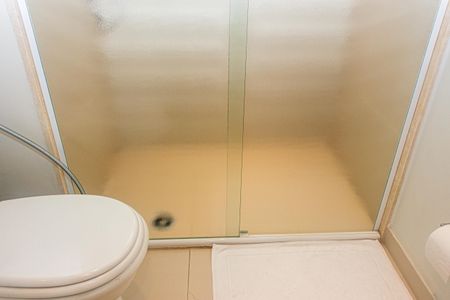 Apartamento à venda com 229m², 4 quartos e 4 vagasBanheiro da Suíte 1