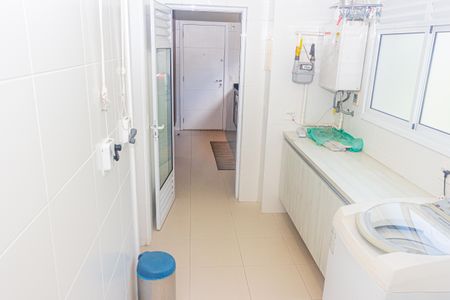 Apartamento à venda com 229m², 4 quartos e 4 vagasÁrea de Serviço