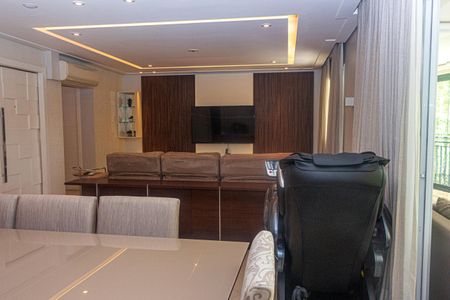 Apartamento à venda com 229m², 4 quartos e 4 vagasv