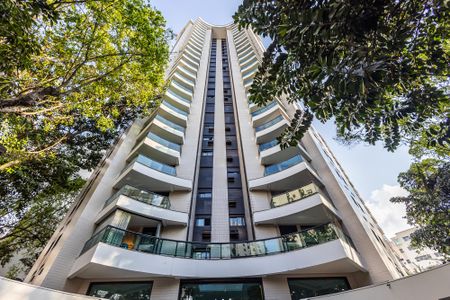 Apartamento à venda com 60m², 2 quartos e 2 vagasFachada