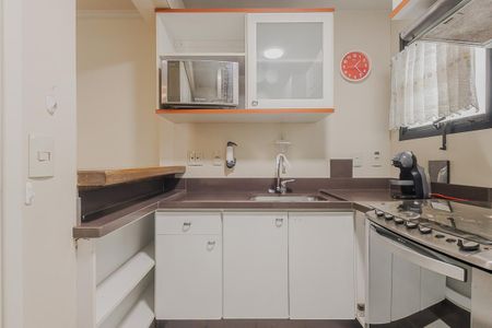 Apartamento à venda com 60m², 2 quartos e 2 vagasCozinha