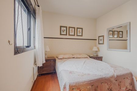 Apartamento à venda com 60m², 2 quartos e 2 vagasSuíte