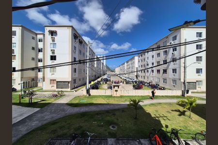 Vista  de apartamento à venda com 2 quartos, 43m² em Vargem Pequena, Rio de Janeiro