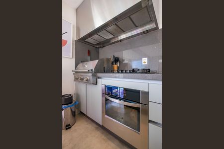 Sala/Cozinha de apartamento à venda com 2 quartos, 107m² em Pinheiros, São Paulo